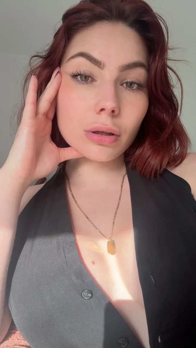 Tanialeone1 nude leak — photo porn MYM de Tanialeone1 nue