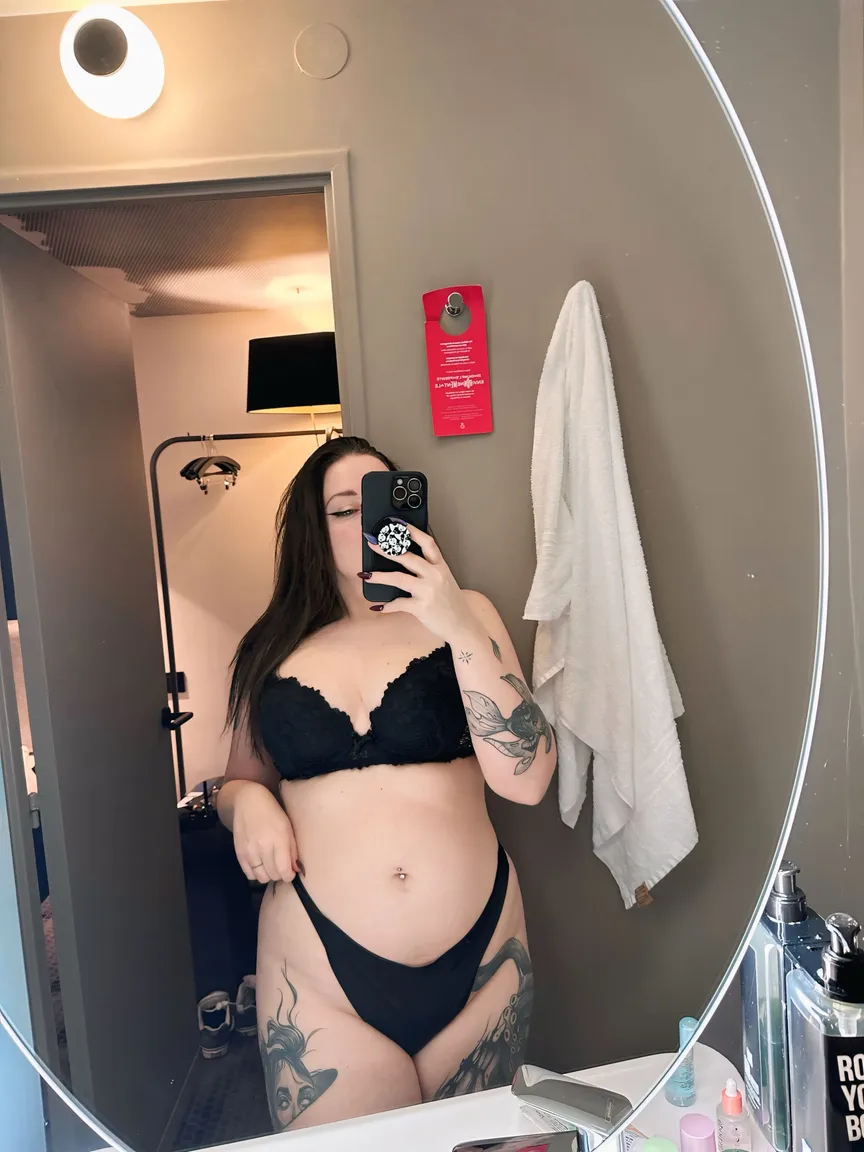 Tapetitecassie nude leak — photo porn MYM de Tapetitecassie nue
