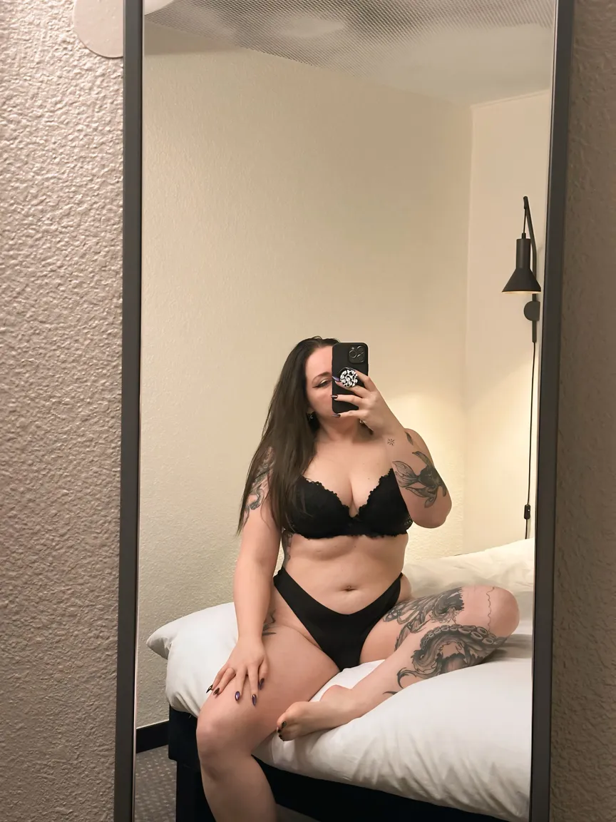 Tapetitecassie nude leak — photo porn MYM de Tapetitecassie nue