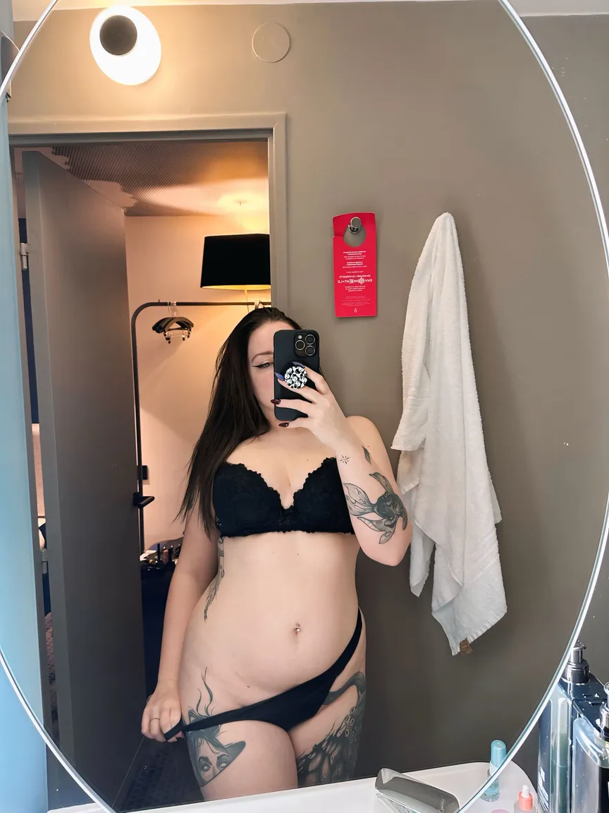 Tapetitecassie nude leak — photo porn MYM de Tapetitecassie nue