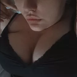 Thioceane nude — photo porn leak MYM