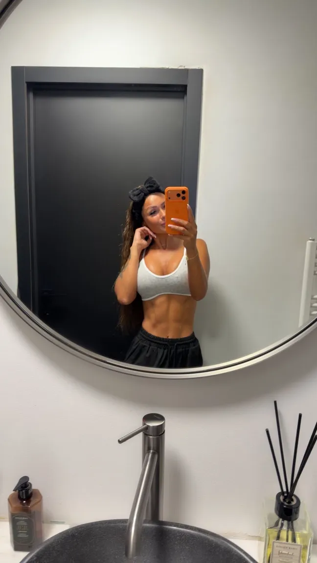 Tifany_wallemacq nude leak — photo porn MYM de Tifany_wallemacq nue