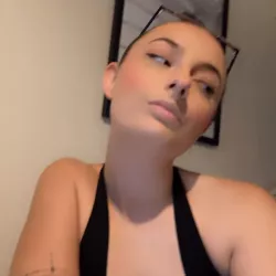Unefemme_ nude — photo porn leak MYM