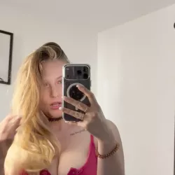 Valentine_b nude — vidéo porn leak MYM
