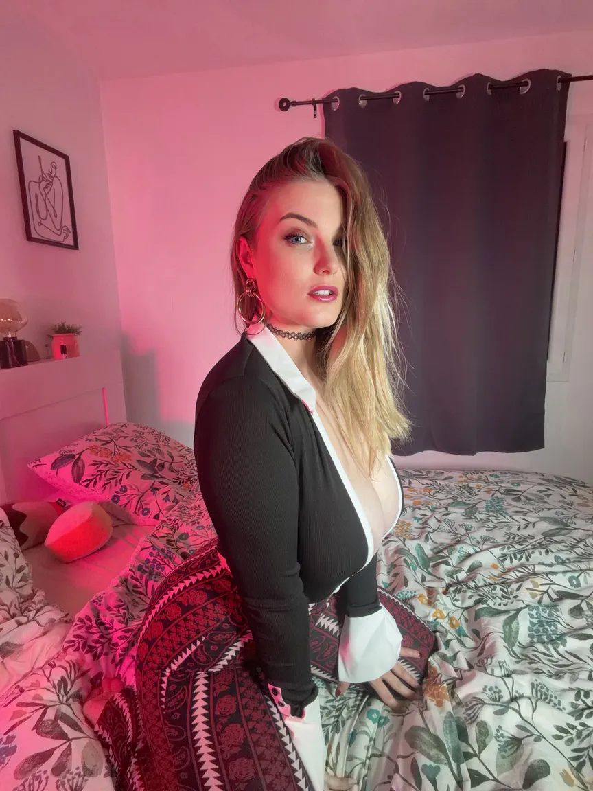 Valentine_b nude leak — photo porn MYM de Valentine_b nue