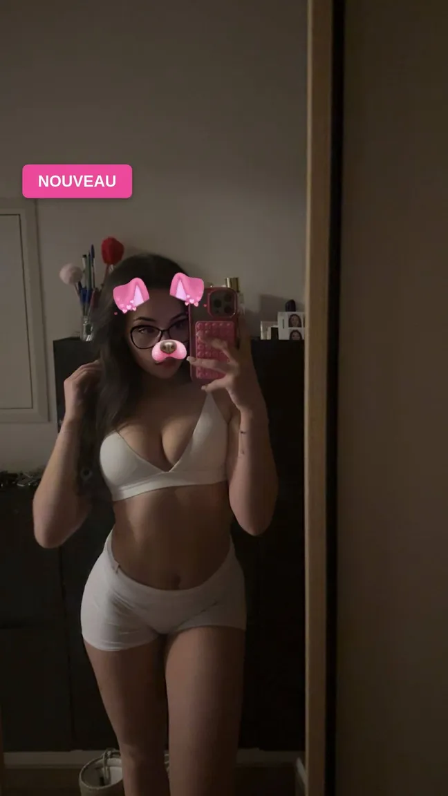 Yaminaxm nude leak — photo porn MYM de Yaminaxm nue