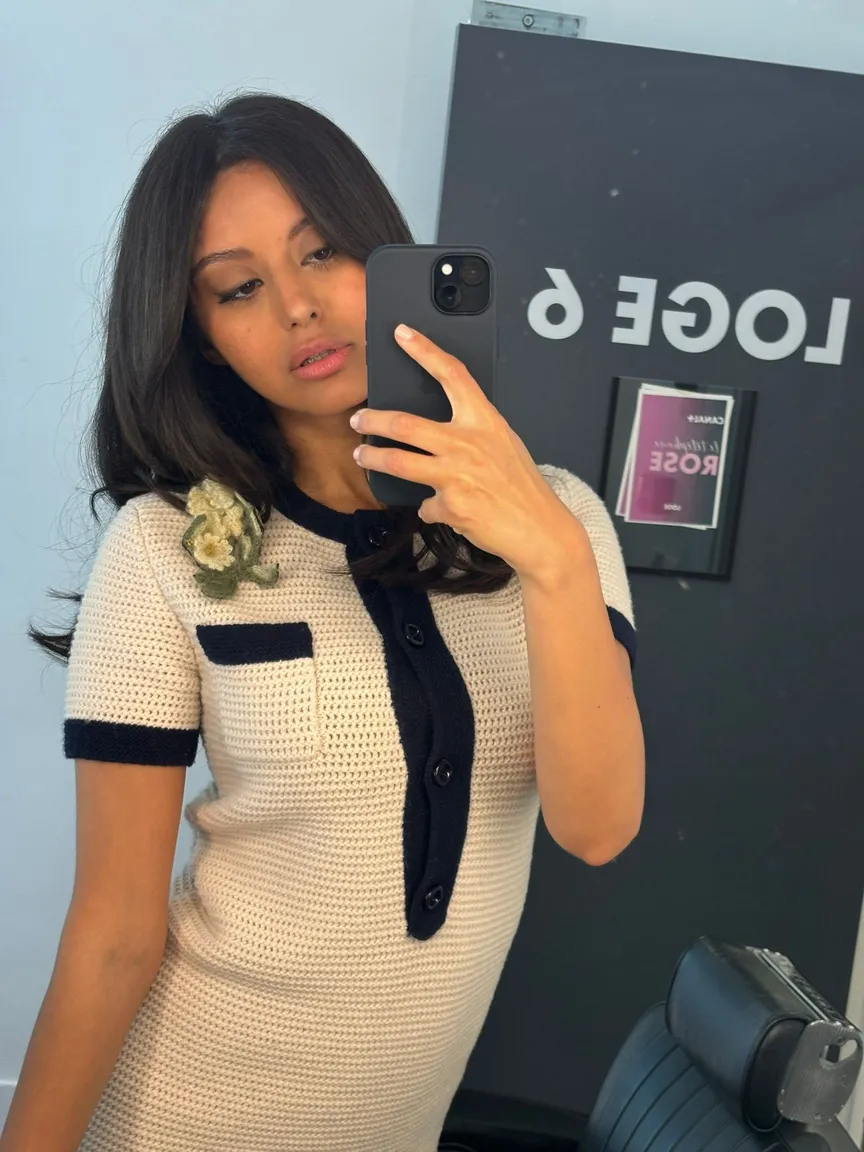 Zahia nude leak — photo porn MYM de Zahia nue